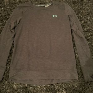 Under Armour pullover